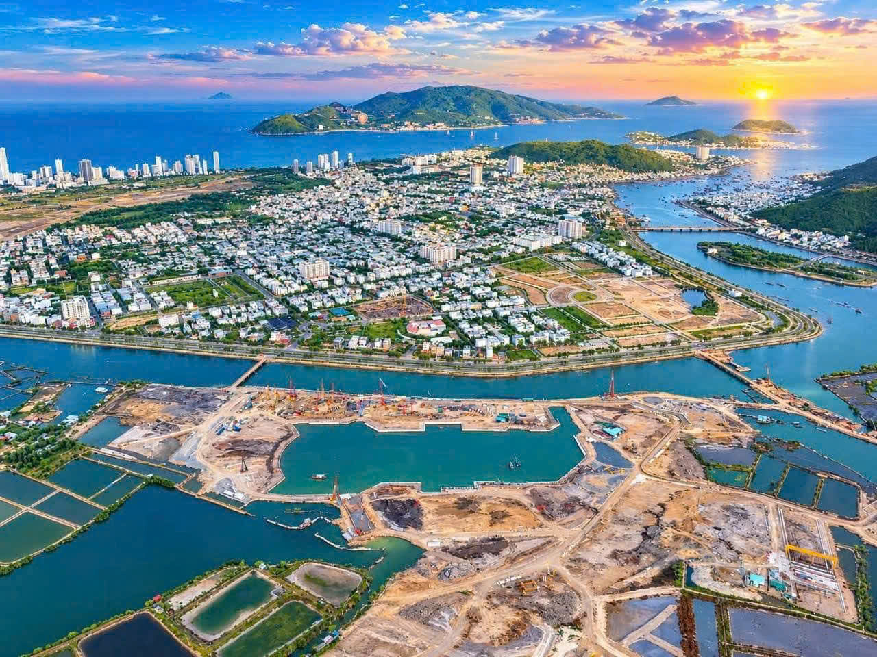 Toàn cảnh thực tế phân khu đảo Charmora City hướng biển Nha Trang