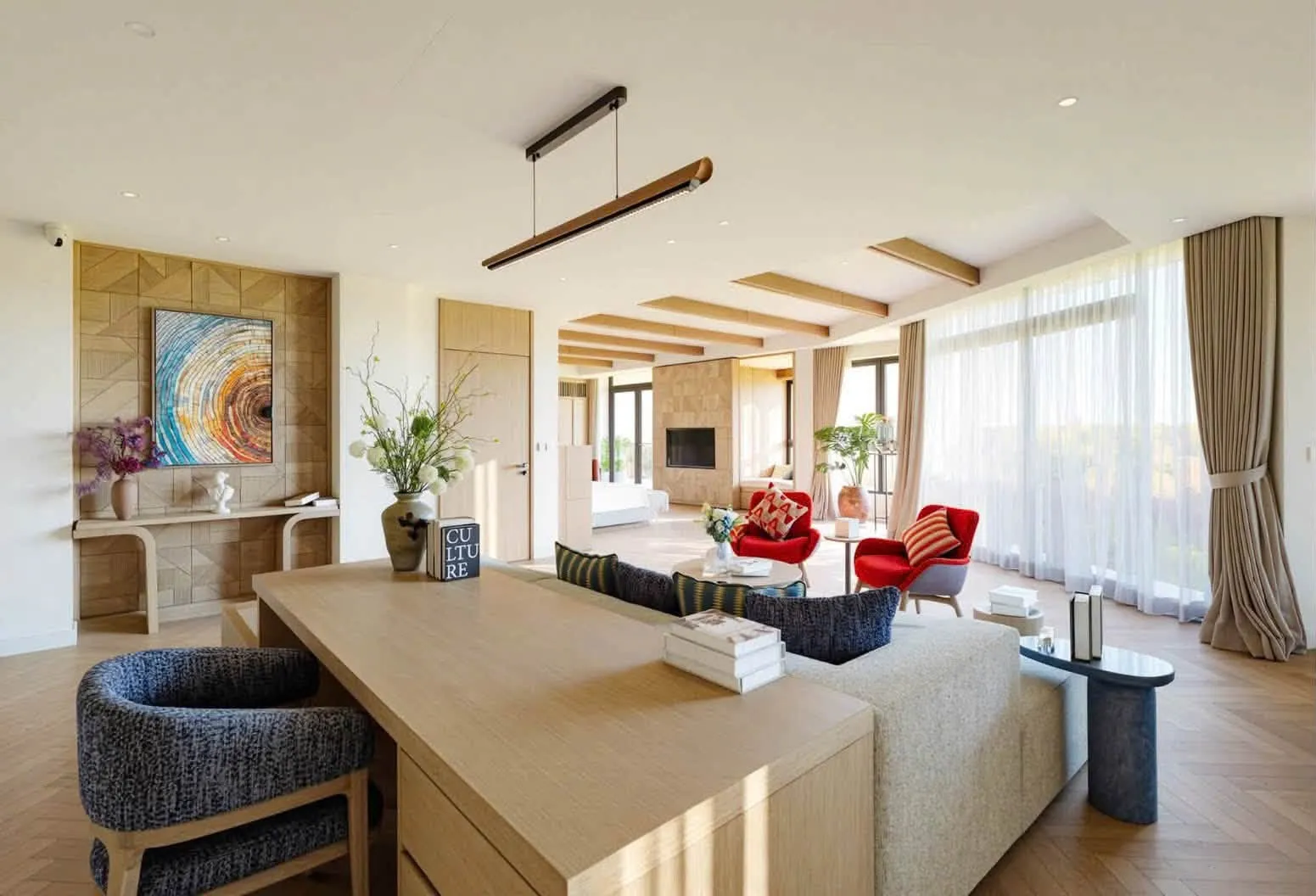 Góc làm việc và sinh hoạt chung tại nhà mẫu The Elite Charmora City
