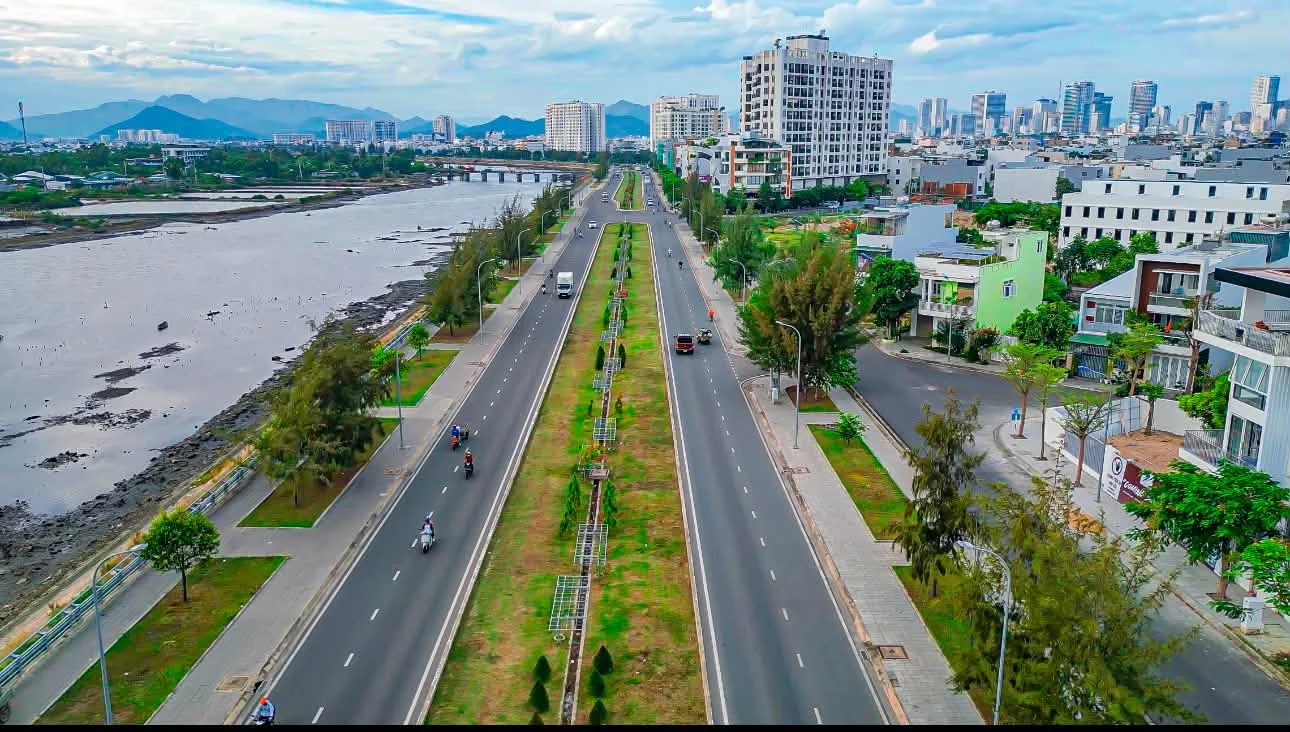 Đại lộ ven sông Quán Trường khang trang rộng thoáng nối vào dự án