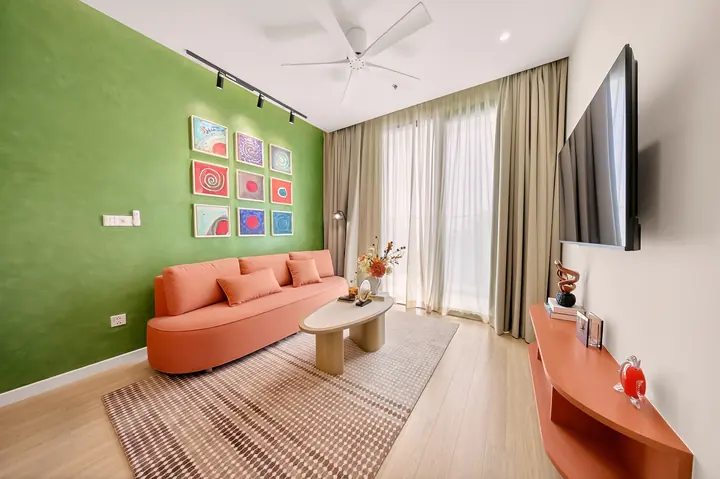 Nhà mẫu căn 1 phòng ngủ Charmora City – phòng khách