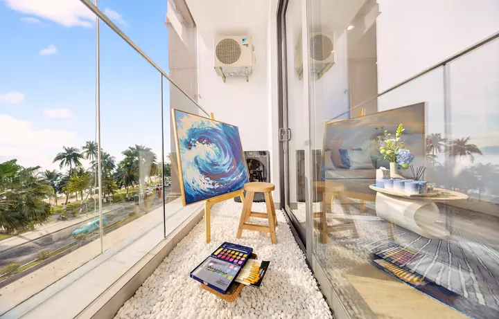 Nhà mẫu căn Studio Charmora City – ban công