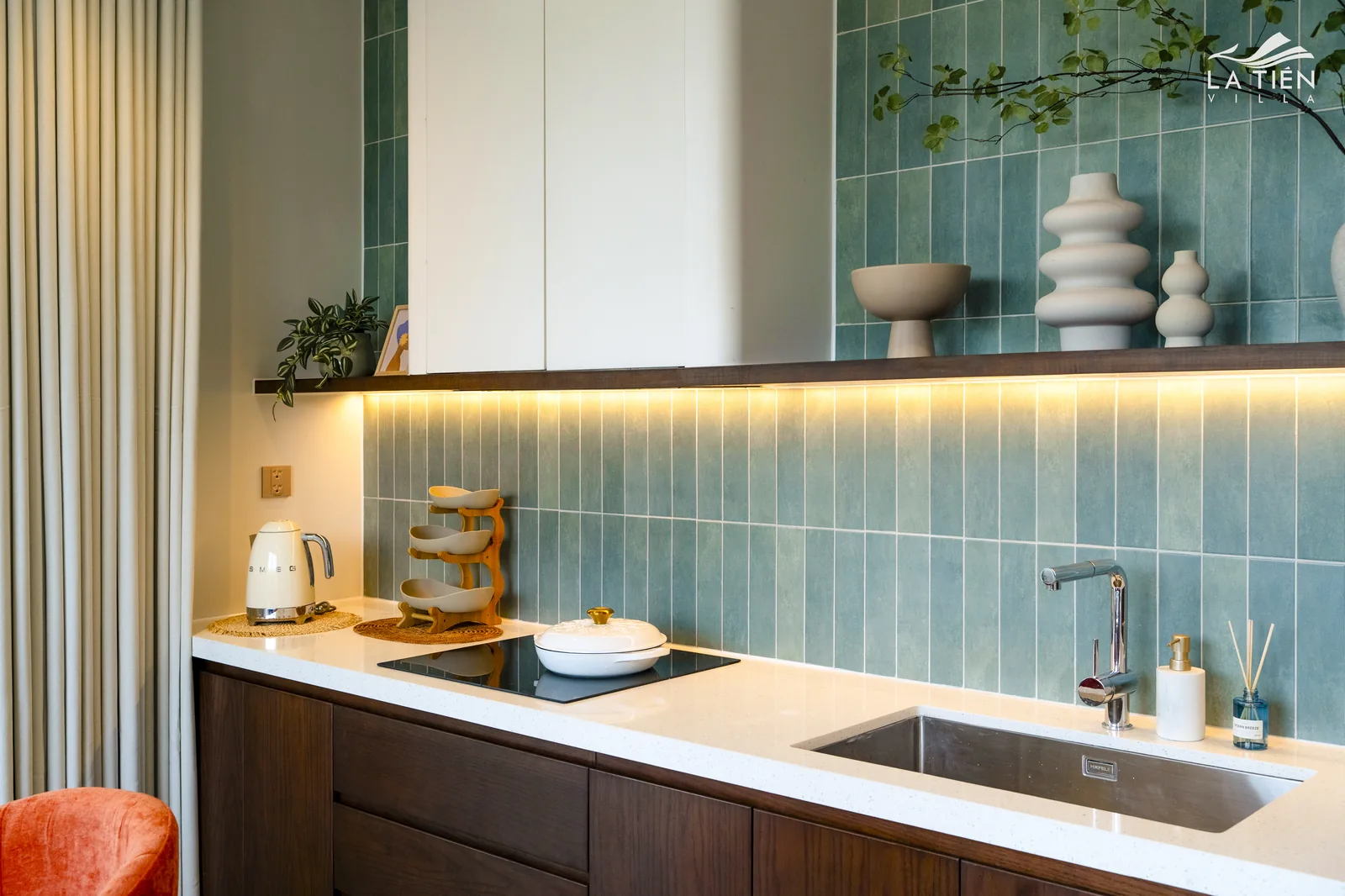 Đường nội khu và cây xanh